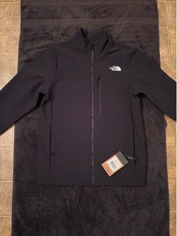 Northface raincoat size small