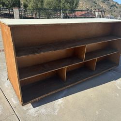 Free wooden bookcase/shelving
