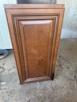 Used wall kitchen cabinet