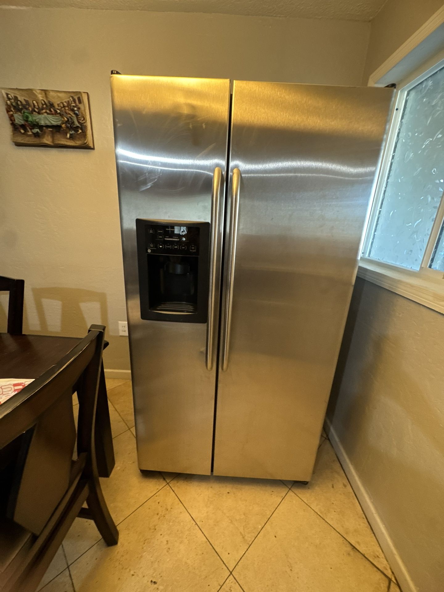 Refrigerator