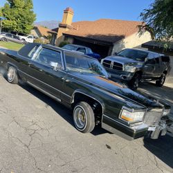 1996Cadillac Fleetwood Brougham