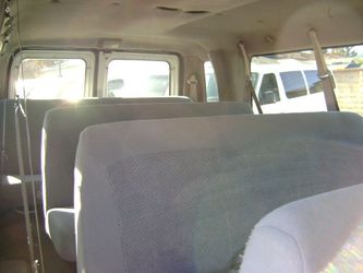 2002 Ford Econoline