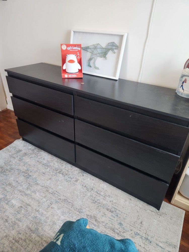 6 Drawer Dresser