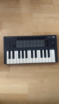 Novation FL KEY Mini 25 Key MIDI Keyboard Controller