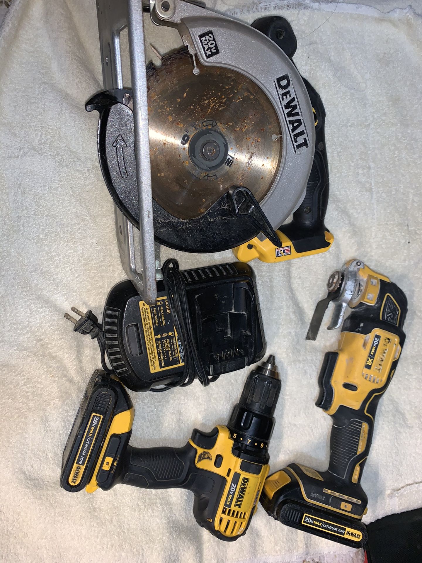 Dewalt 20v tools 6 1/2” circular saw multi tool and drill