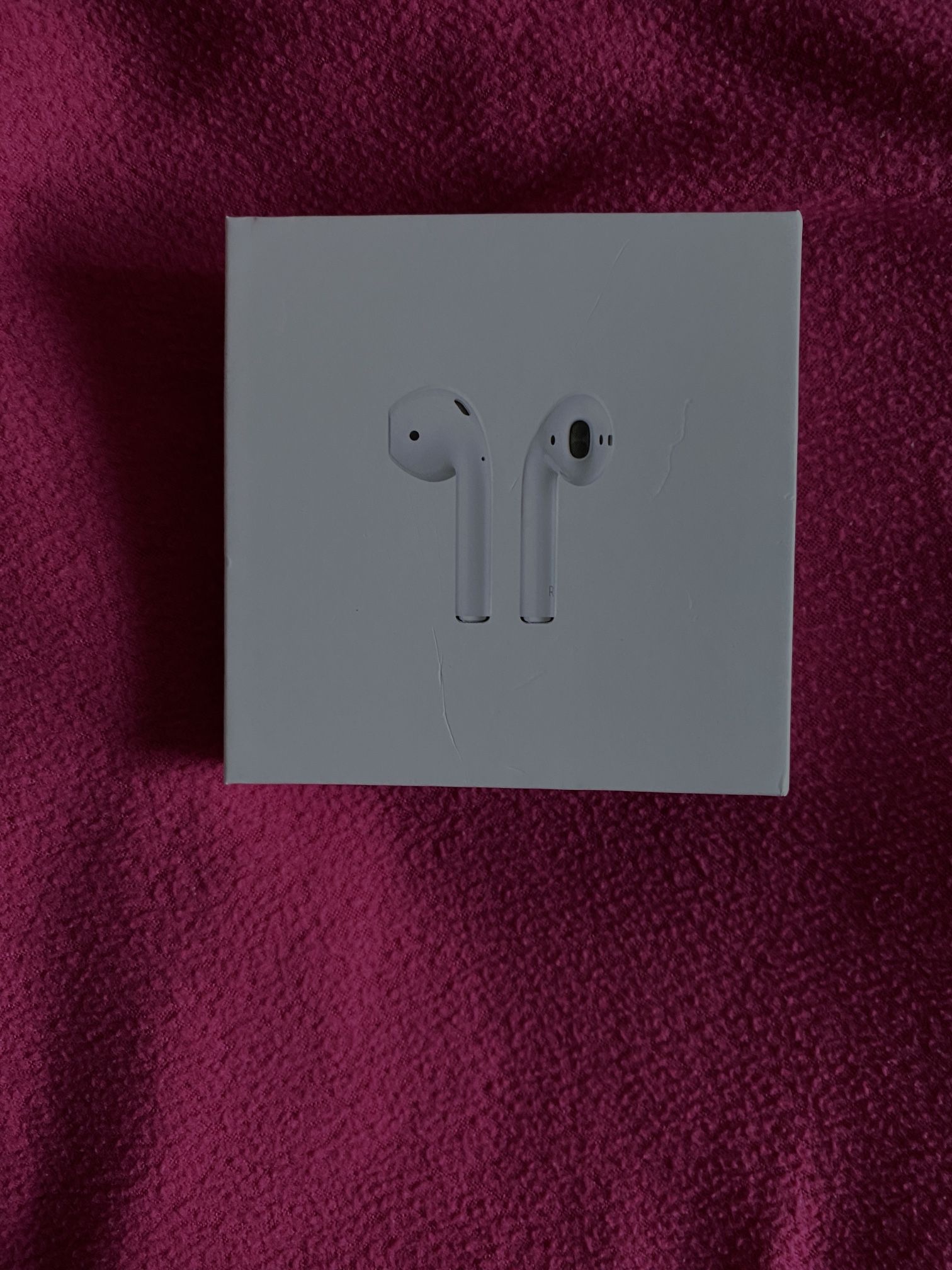 AirPods Gen 2