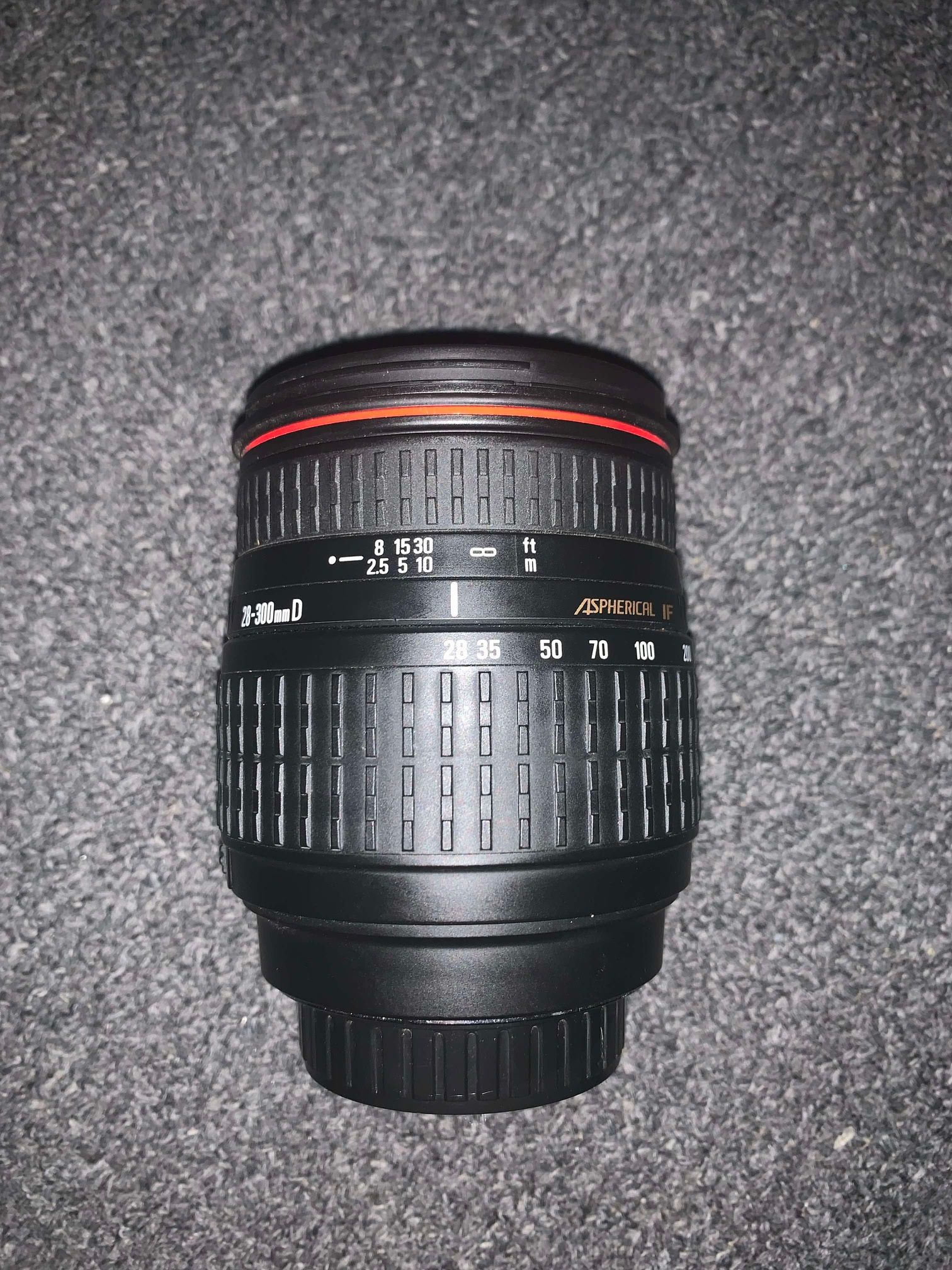 Sigma 28-300mm f/3.5-6.3 DG IF Macro Aspherical Lens for Minolta and Sony SLR Cameras