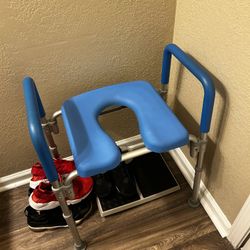 Platinum Health Original Padded Raised Toilet Seat With Handles + Adjustable Height