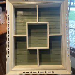 White And Green Display Case