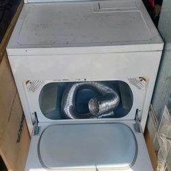 Kirkland Whirlpool Electric Dryer