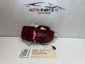 2020 - 2022 HYUNDAI PALISADE LEFT DRIVER TURN SIGNAL REAR BUMPER LIGHT AY82061 OEM