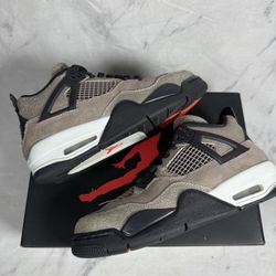 Air Jordan 4 Retro Taupe Haze (GS)