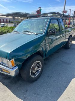 Nissan pickup 1995
