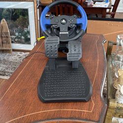 Play Station Thrustmaster Driving Set 