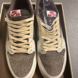 Air Jordan 1 Low Travis Scott Reverse Mocha Size 10