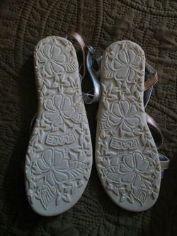 Girl sandals