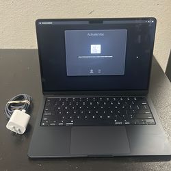 MIDNIGHT APPLE 2022 MACBOOK AIR WITH APPLE M2 CHIP,13INCH-8GB