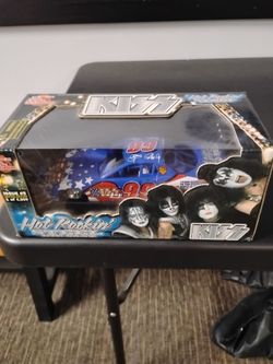 Rare Kiss Diecast funny car Signature Series New in Original Box