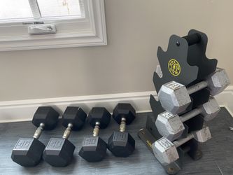 Dumbbells with Gold’s Gym Rack 2x40, 2x30, 2x25, 2x20, 2x15 290# Total