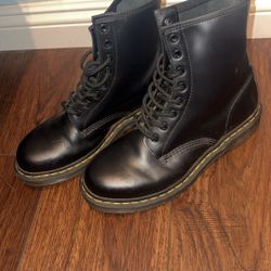 Black Dr. Martens 