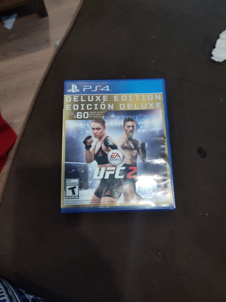 PS4 UFC 2 Deluxe
