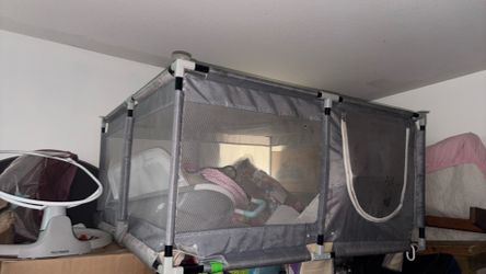 Play pen