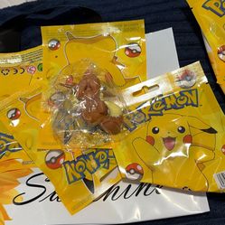 Pokémon Mystery Bag Gift Set