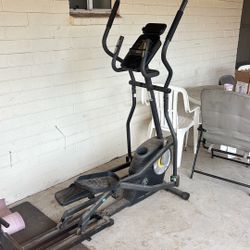 Golds Gym Elliptical 