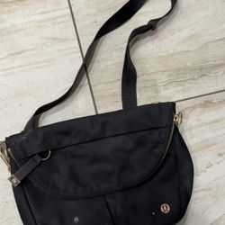 Lululemon Crossbody Bag 