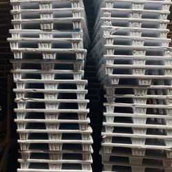 48x40 White Pallet