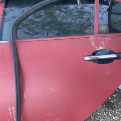 2011 Hyundai Genesis Rear Driver Door (Parts)