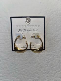 Secret Box Gold Chunky Hoop Earrings