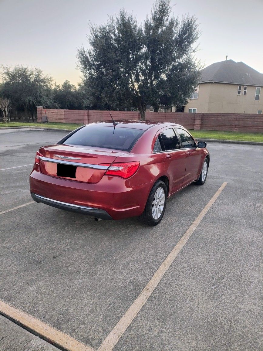 2013 Chrysler 200 For Sale