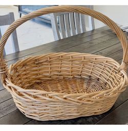 Vintage Willow Wicker Gathering Basket with Handle