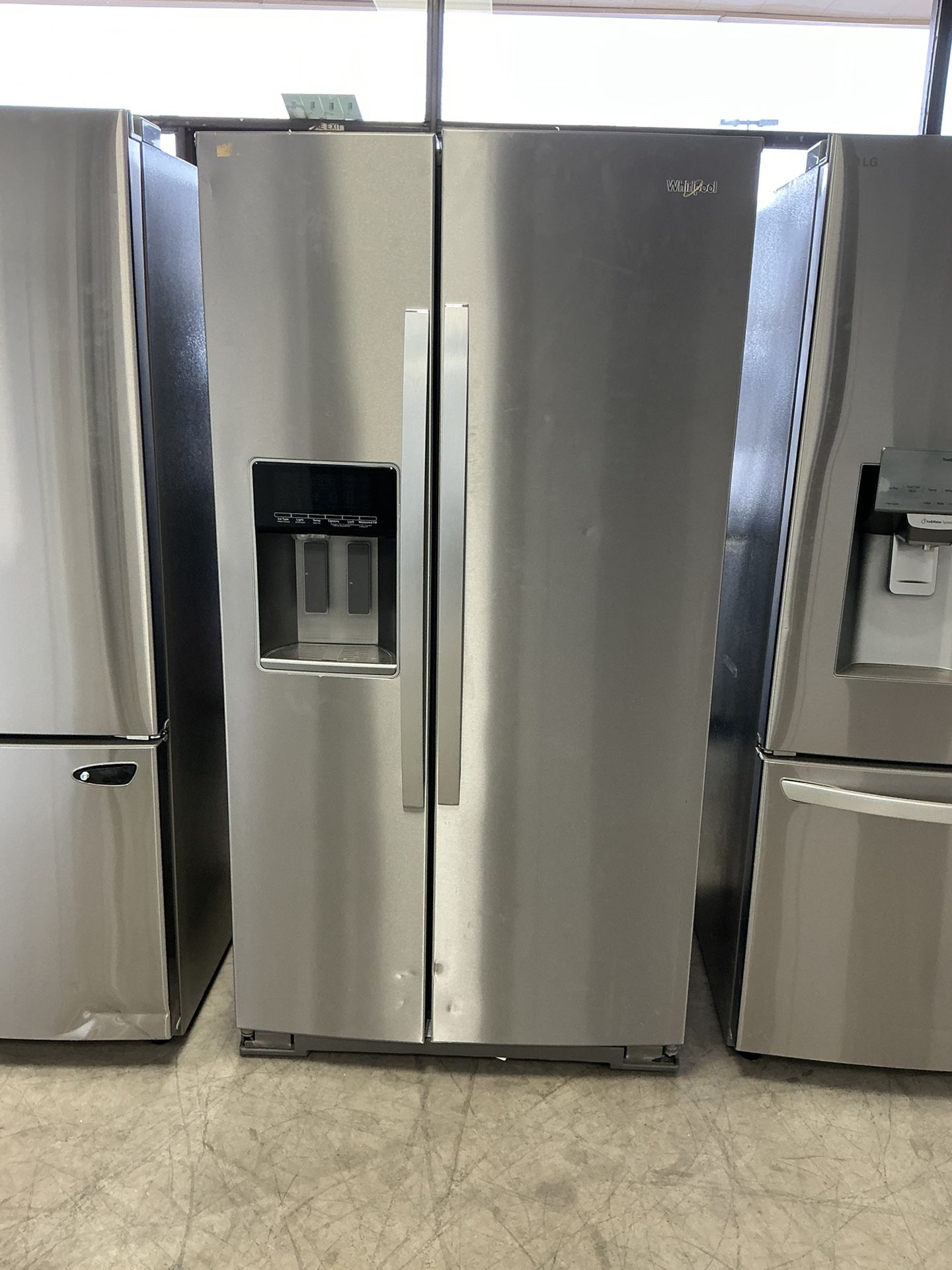 Whirlpool Side By Side Refrigerator $699