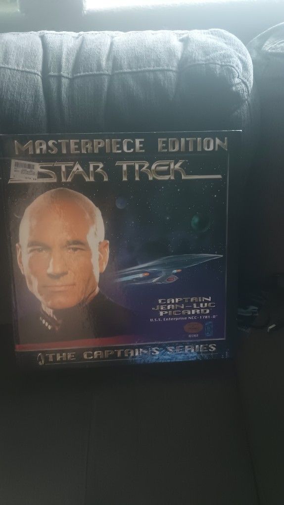 1997 Star Trek Masterpiece Edition Captain Jean-luc Picard Figure