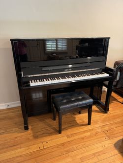 Ritmuller UH132R Upright German Piano