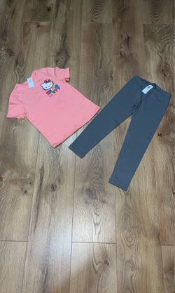 Toddler Girl’s Hello Kitty Blouse / Shirt and Old Navy Leggings, Size 5t