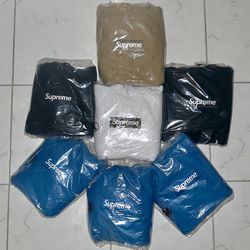 Supreme Hoodie Box Logo Hooded Sweatshirt (FW23)  Black / Ash Grey  / Dark Sand / Blue Sizes S, M, L, XXL BRAND NEW