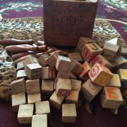 ANTTUQUES BOX N BLX..NEVER SAW LIKE THIS!!@