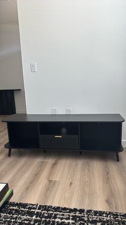 TV Stand (Moving, needs to go asap)