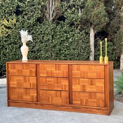 💥 Mid Century Modern Postmodern 9-Drawer Triple Wood Dresser Credenza