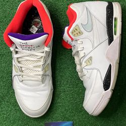 Nike air flight 89 The Planet Of Hoops size 13men/14.5women