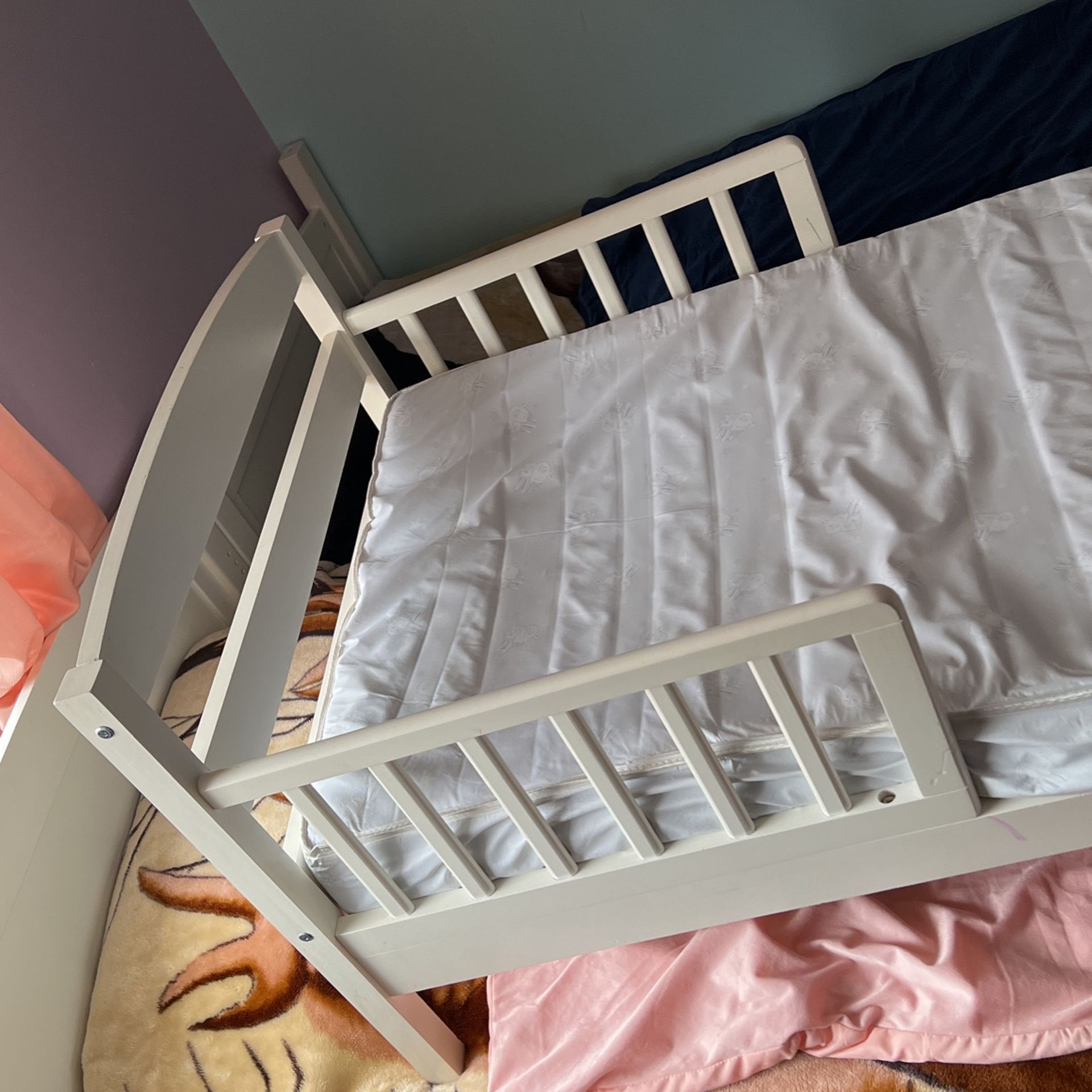 Toddler Bed 