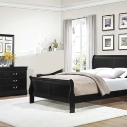 Beautiful Black Queen Bed Room Set