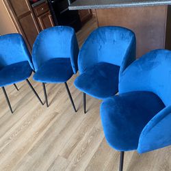 Navy Blue Velvet Dinning Chairs