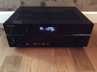 Pioneer audio/video multi channel receiver VSX-519V
