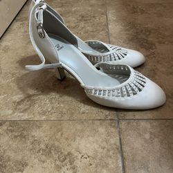 Beautiful And Elegant Shoe
