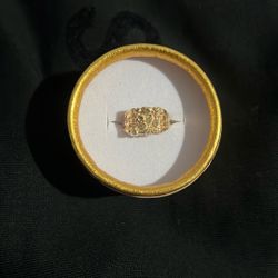 gold nugget pinky ring 