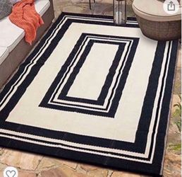 Outdoor Rug 5x7 Patio Rugs Waterproof Plastic Straw Outdoor Rugs Outdoor 5x7 Black and Tan Rugs for Outside Your RV ,Outside Rugs,Deck Woven Rug,Pool